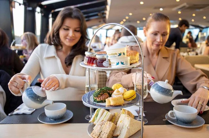 Croisière afternoon tea sur la Tamise