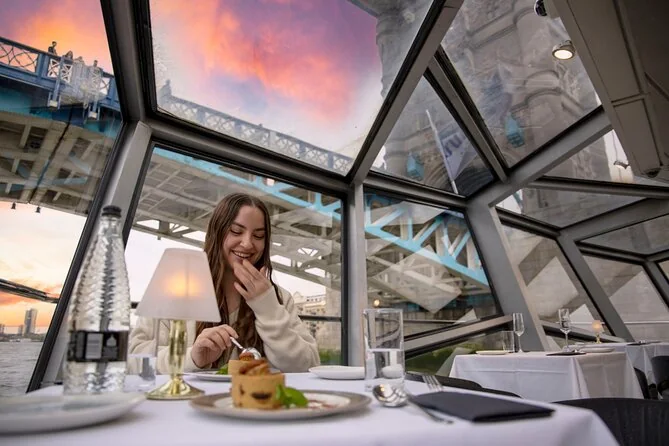 London Showboat : croisière-dîner sur la Tamise